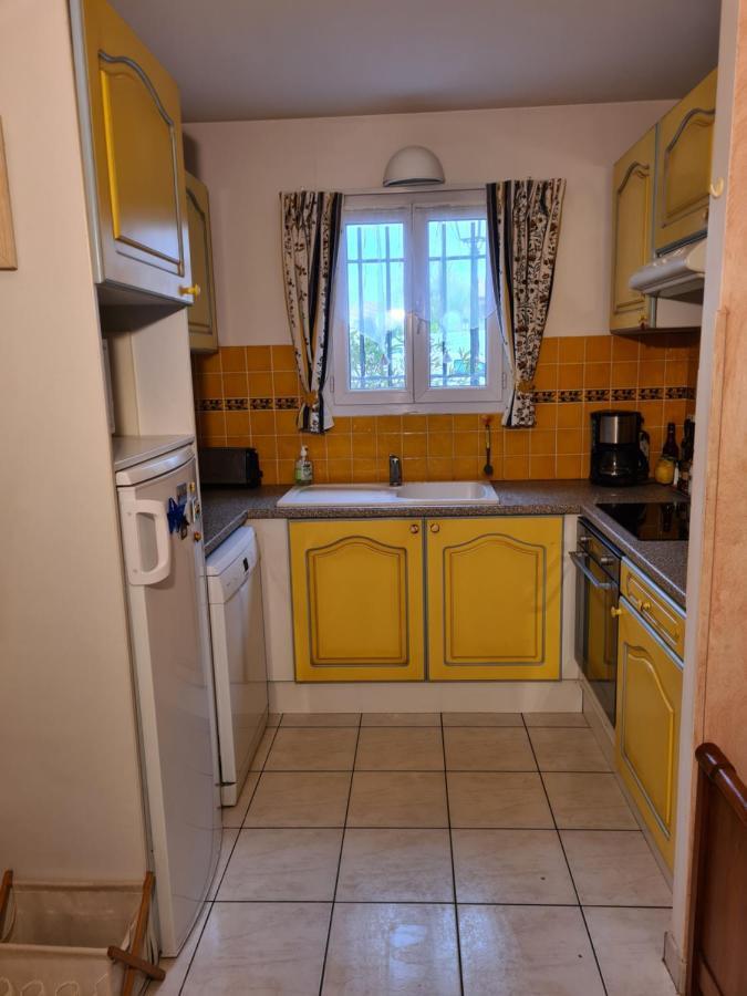 Joli Mazet Provencal De Camargue Arles